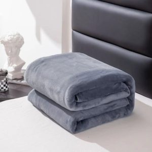 1PC Simple Plush Blanket – Thickened, Warm & Multifunctional Farley Fabric Cover